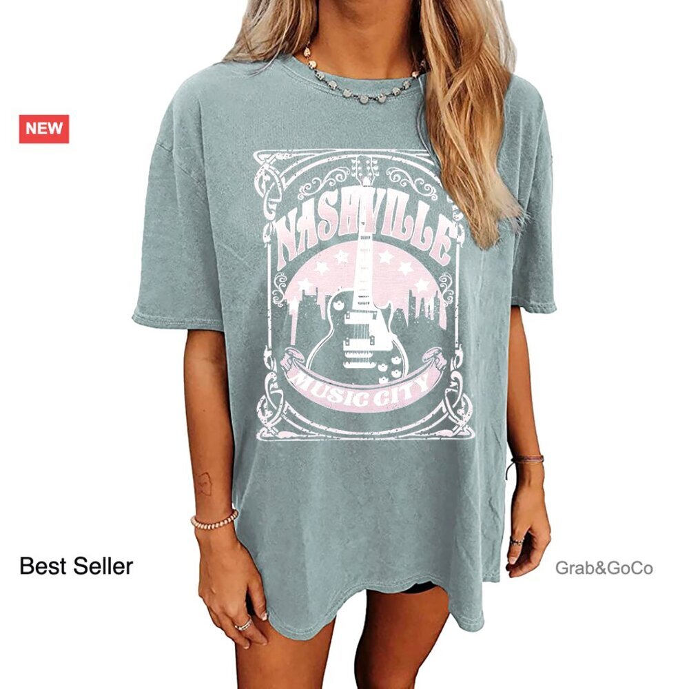 Oversized Vintage Rock Band Graphic Tee Women's Music City Nashville T-Shirt